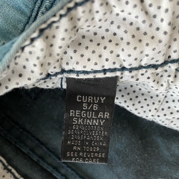 Stone Washed Skinny Jeans - Picture 6 of 6